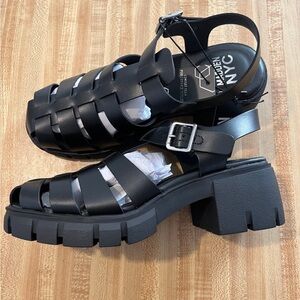 Madden NYC Fisherman Block Heel Sandals NWT 11